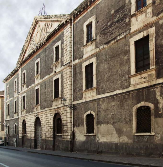 Mansarda In Palazzo D'Epoca Apartment Catania Exterior foto